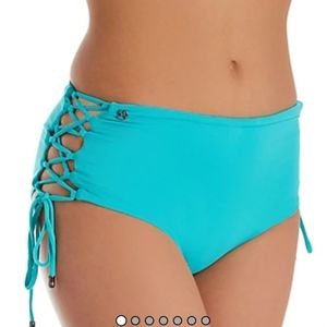 NEW Maaji Aqua Tropics Amelie size medium